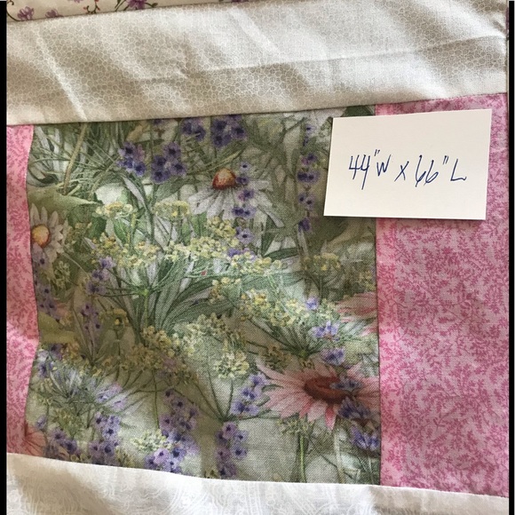 NEW- Handcrafted Homemade Summer Meadow Flowers Machine Quilt. - Picture 4 of 4